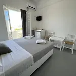 Hotel Anezina Drios