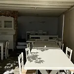 Anezina Hotel 2*