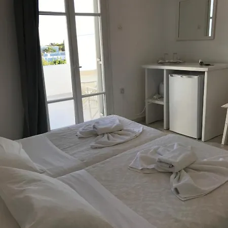 Anezina Hotell Drios