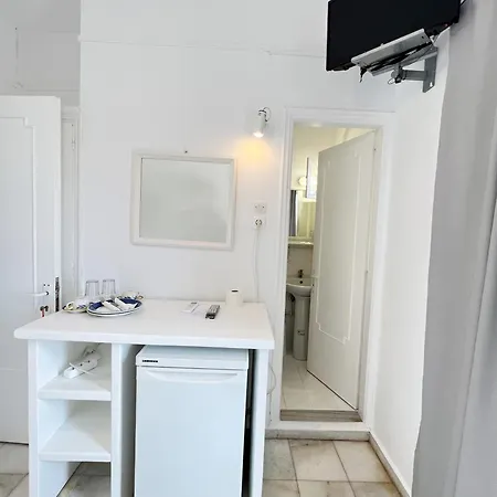 Hotel Anezina 2*