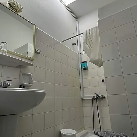 Hotel Anezina 2*